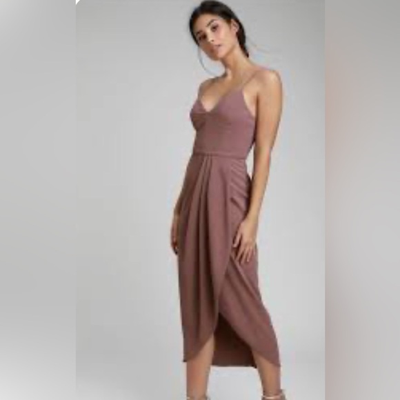 Lulus Dresses & Skirts - LULUS Women’s Mauve Reinette Faux Wrap Sleeveless Midi Dress Size S